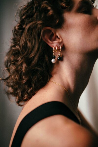 MoMuse Gold Filled Pearl & Black Agate Clip Hoop Earrings