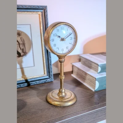 Pedestal Clock